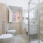 Apartman Domus Enea - Colosseo Termini