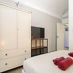 Apartman Domus Enea - Colosseo Termini *