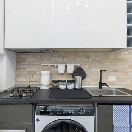 Apartman Domus Enea - Colosseo Termini